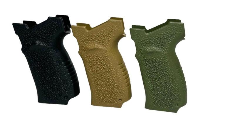 Особенности рукояток для пистолета Ярыгина и  автомата Калашникова: эргономика и удобство хвата